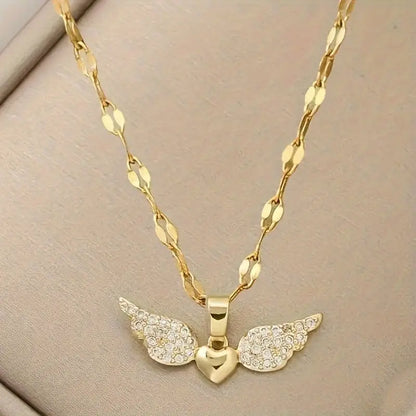 Collar de Alas en Tono Dorado