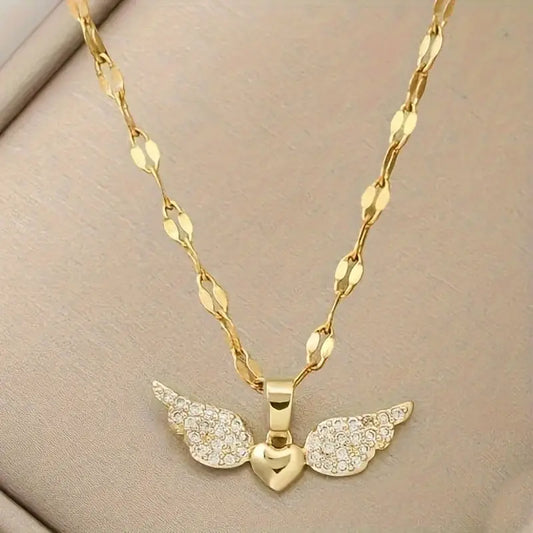 Collar de Alas en Tono Dorado